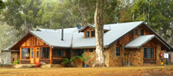 London Lakes Lodge